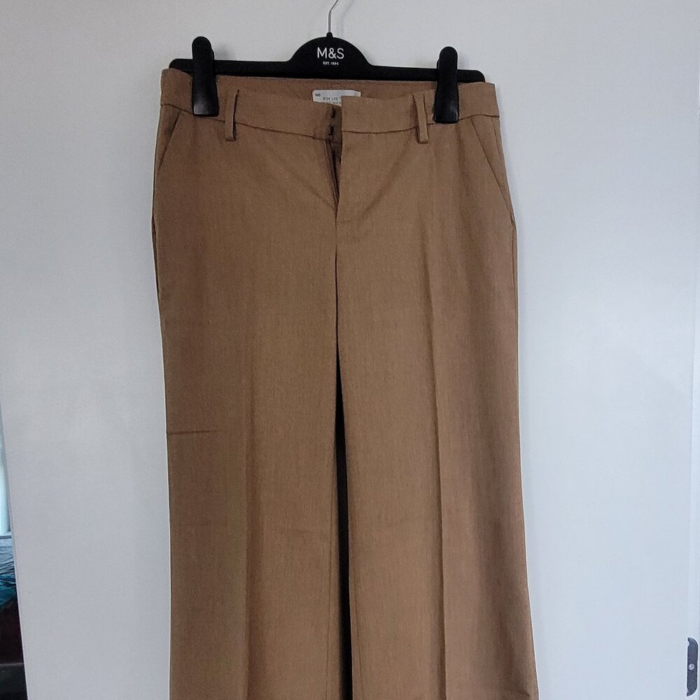 Wide leg trousers